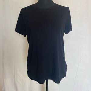 Athleta Black Women’s T shirt